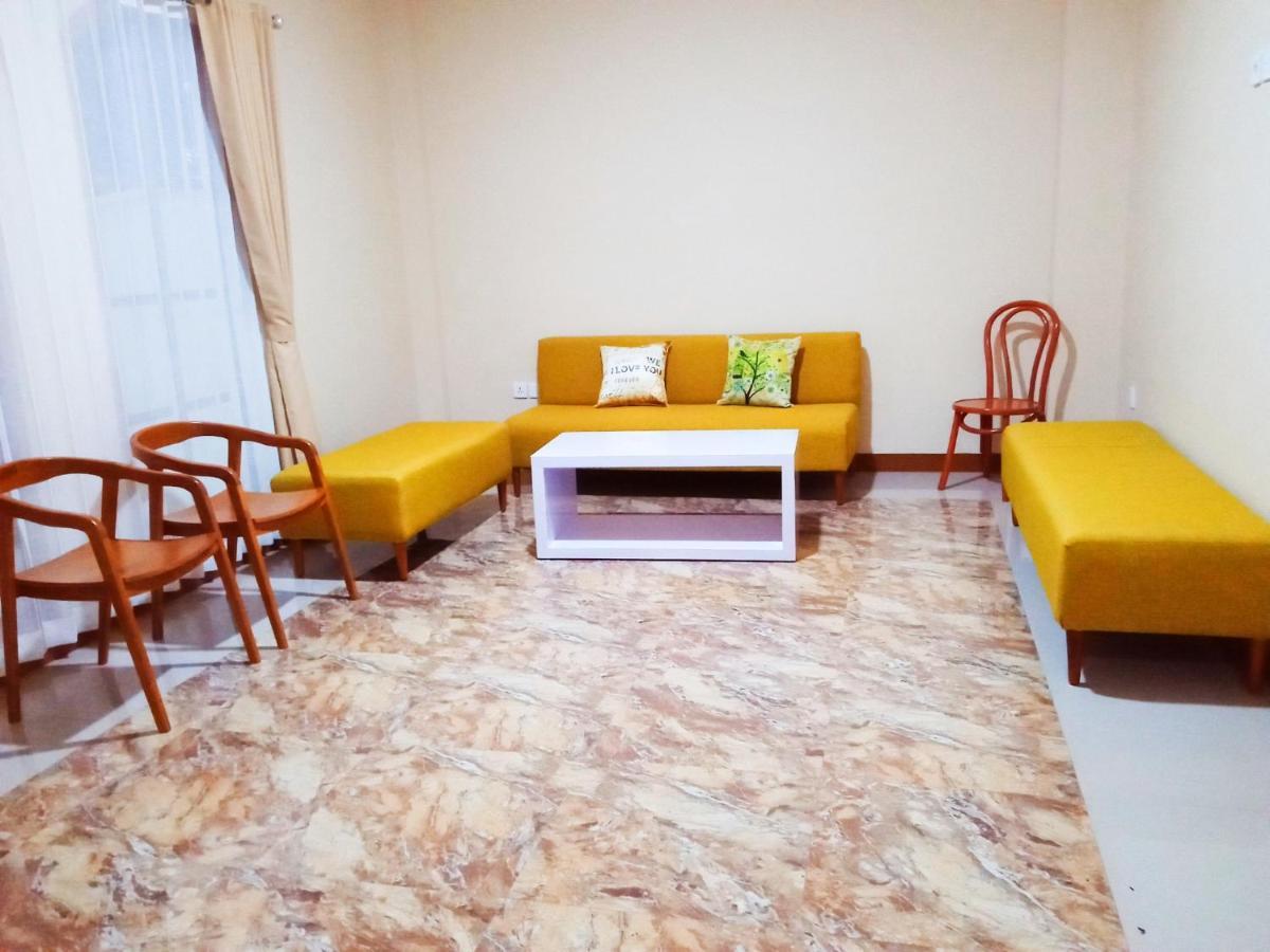 Bluefire Homestay Syariah Banyuwangi  Exterior foto